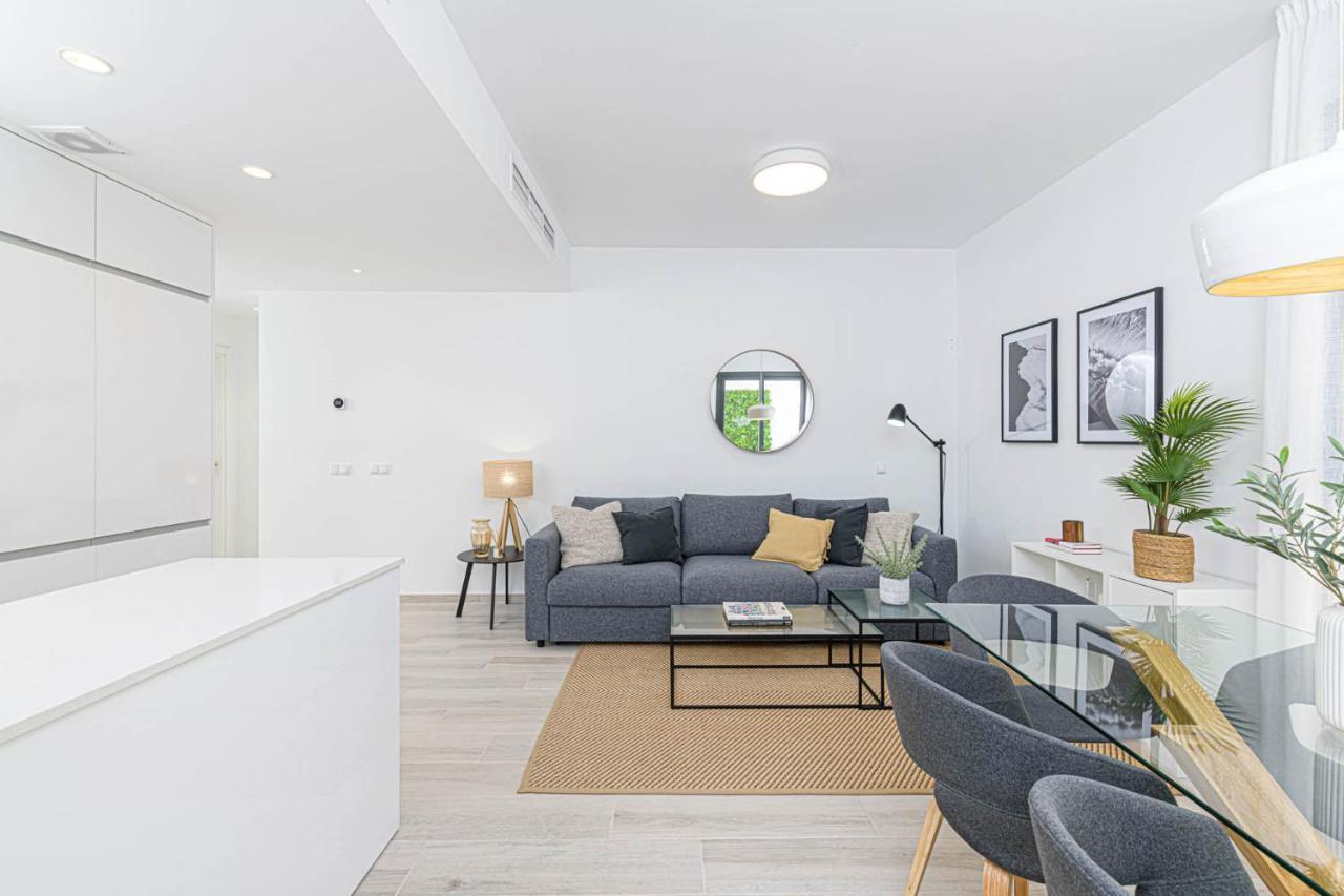 Constancia Apartment In Malaga By Solaga Holiday Homes المظهر الخارجي الصورة